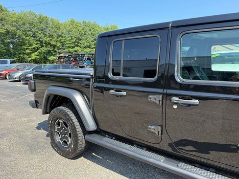 Used 2021 Jeep Gladiator Mojave AWD/4WD image 22