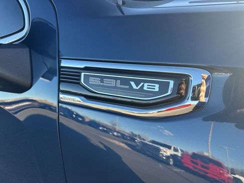 Used 2023 GMC Sierra 1500 SLT w/ SLT Premium Package image 35