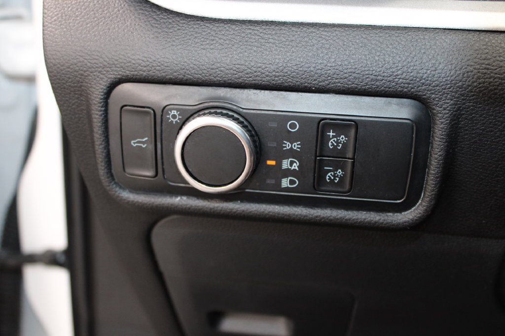 Certified 2023 Ford Explorer XLT AWD/4WD image 39