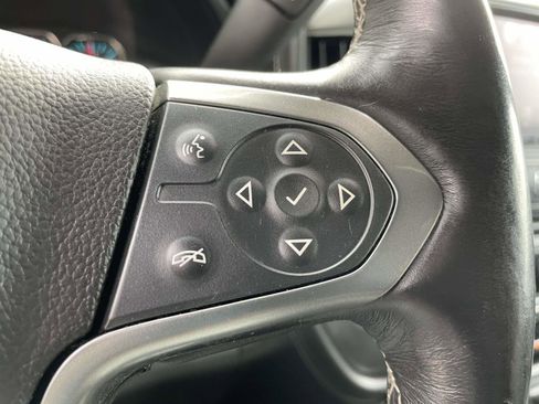 Used 2018 Chevrolet Silverado 1500 LTZ Z71 w/ Centennial Edition image 8