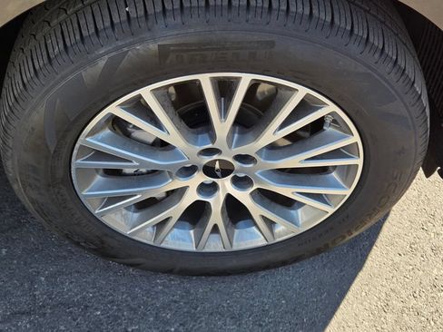 Used 2026 Genesis GV80 2.5T AWD/4WD image 9