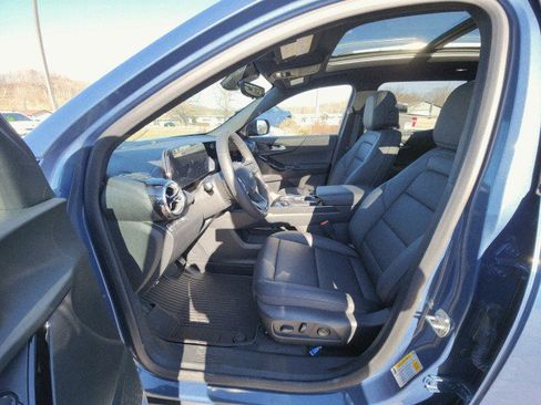 New 2026 Chevrolet Equinox LT w/ Convenience Package II image 25