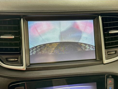 Used 2019 INFINITI QX50 Luxe w/ Navigation Package AWD/4WD image 3