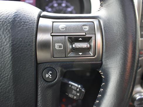 Used 2015 Lexus GX 460 image 16