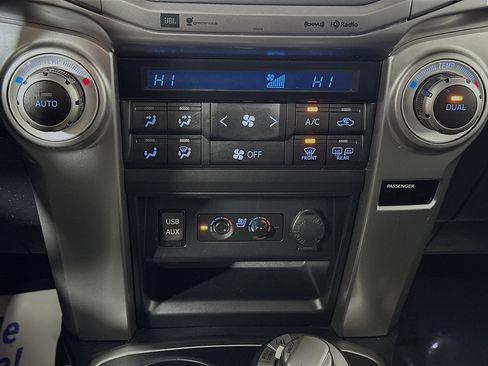 Used 2019 Toyota 4Runner Limited image 16