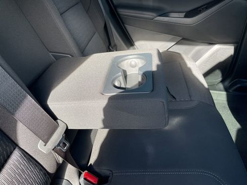New 2026 Chevrolet Equinox LT FWD image 34