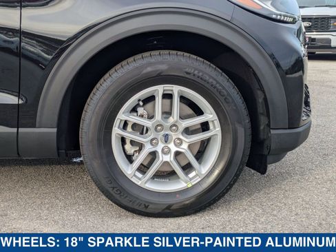 New 2025 Ford Explorer Active w/ Active Comfort Package image 12