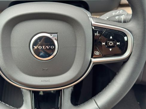 Used 2026 Volvo XC90 T8 Plus w/ Protection Package AWD/4WD image 23