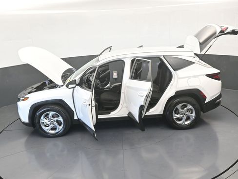 Used 2023 Hyundai Tucson SE image 57