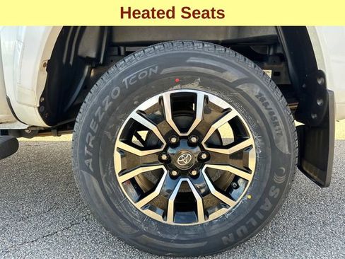 Used 2021 Toyota Tacoma TRD Sport image 12