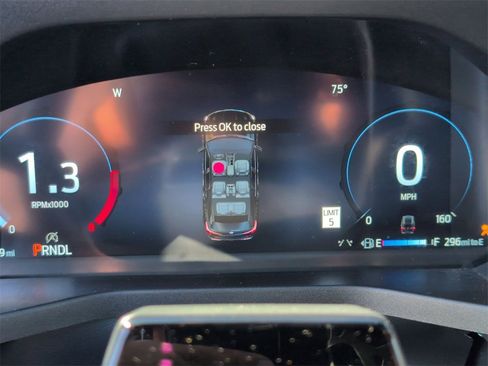 Used 2025 Ford Explorer Platinum w/ LUX Leather Package image 16