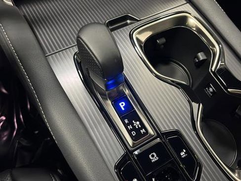 Used 2025 Lexus RX 500h F Sport image 19