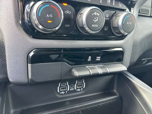 Certified 2024 RAM 1500 Laramie RWD image 38