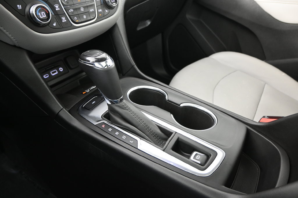 Used 2019 Chevrolet Equinox Premier AWD/4WD image 31