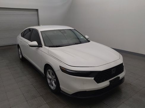 Used 2023 Honda Accord LX image 13