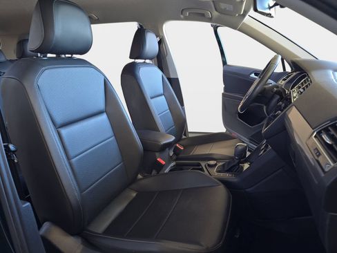 Used 2019 Volkswagen Tiguan SE AWD/4WD image 12