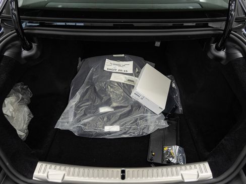 Used 2025 Rolls-Royce Ghost image 60