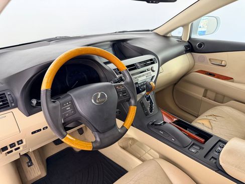 Used 2011 Lexus RX 350 2WD w/ Premium Pkg image 4