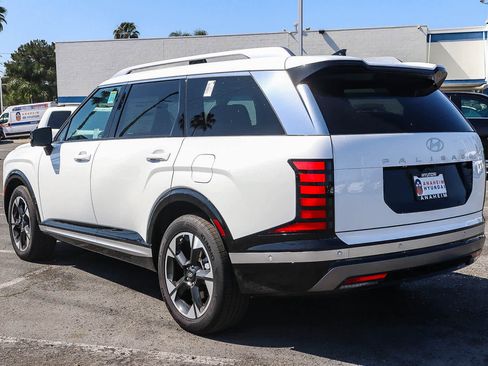 New 2026 Hyundai Palisade Limited FWD image 9