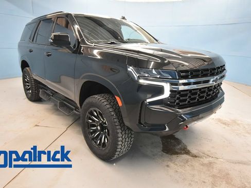 Used 2021 Chevrolet Tahoe Z71 w/ Z71 Signature Package AWD/4WD image 1