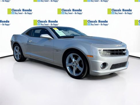 Used 2013 Chevrolet Camaro SS image 1