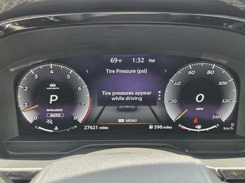 Used 2023 INFINITI QX60 Sensory w/ Vision Package AWD/4WD image 7