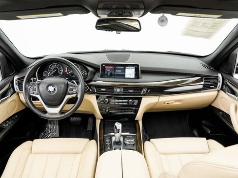 Used 2018 BMW X5 xDrive40e image 21