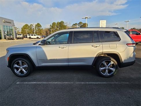 Used 2021 Jeep Grand Cherokee L Limited image 5