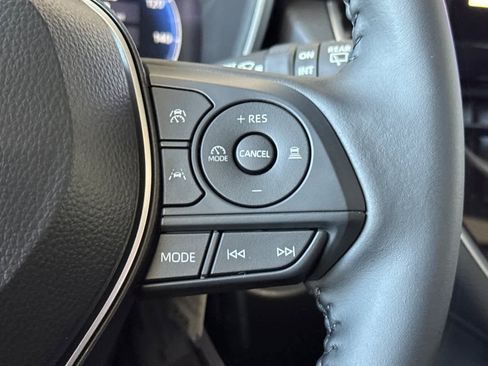 New 2026 Toyota Corolla Cross XLE image 27