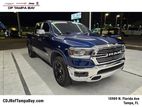 Certified 2022 RAM 1500 Laramie AWD/4WD image 1