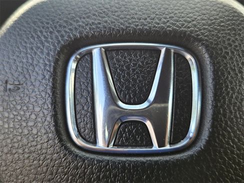 Used 2025 Honda Accord Sport image 28