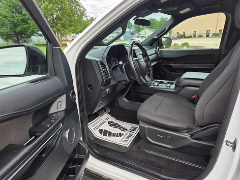 Used 2021 Ford Expedition XL AWD/4WD image 23
