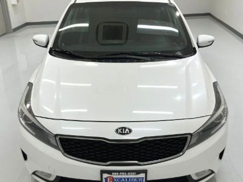 Used 2017 Kia Forte EX FWD image 16