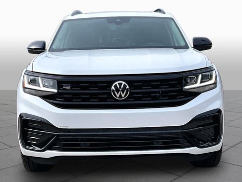 Used 2023 Volkswagen Atlas SEL R-Line AWD/4WD image 4