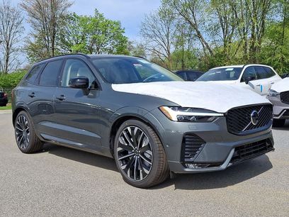 New 2026 Volvo XC60 B5 Ultra w/ Climate Package