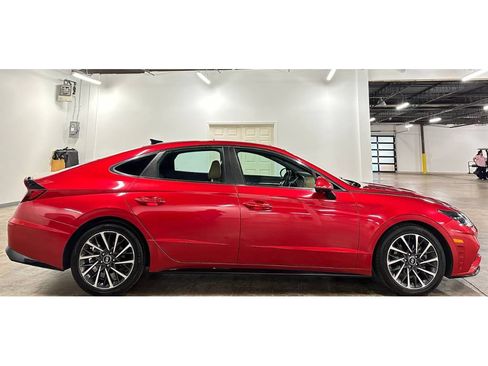 Used 2020 Hyundai Sonata Limited w/ Cargo Package FWD image 8