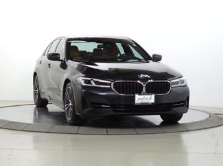 Used 2023 BMW 540i xDrive w/ Premium Package AWD/4WD video 1