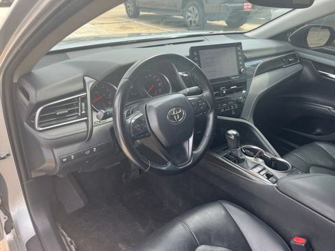 Used 2022 Toyota Camry XSE FWD image 14