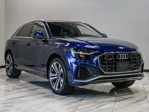 Used 2021 Audi Q8 Premium Plus w/ Premium Plus Package AWD/4WD image 10