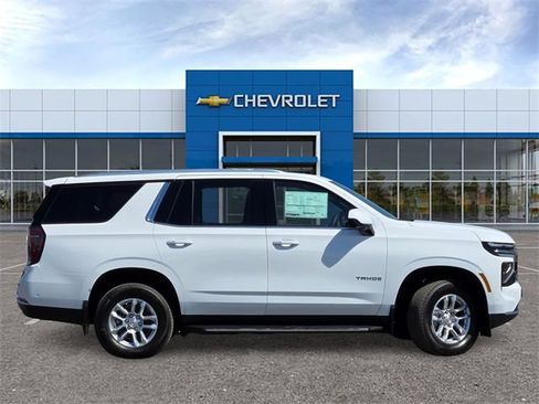 New 2026 Chevrolet Tahoe LS w/ LPO, Dark Essentials Package AWD/4WD image 3