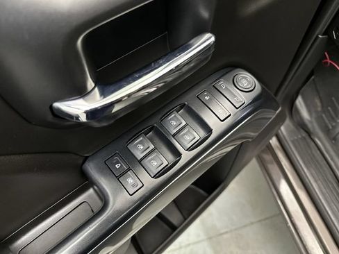 Used 2019 Chevrolet Silverado 1500 LT w/ All Star Edition AWD/4WD image 18