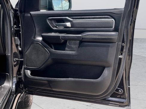 Used 2019 RAM 1500 Big Horn AWD/4WD image 10