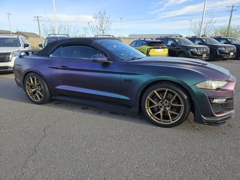 Used 2019 Ford Mustang GT Premium image 9