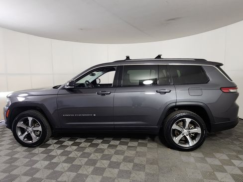 Used 2023 Jeep Grand Cherokee L Limited w/ Trailer Tow Group (B) AWD/4WD image 4