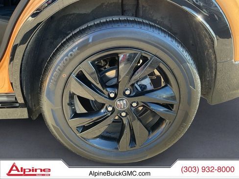 Used 2024 Buick Encore GX Sport Touring image 14