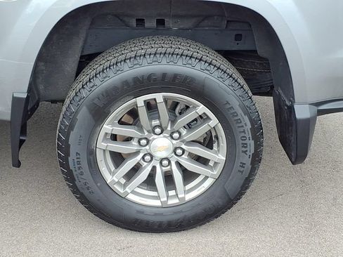 Used 2024 Chevrolet Colorado LT w/ LT Convenience Package II AWD/4WD image 26