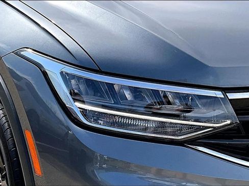 Used 2024 Volkswagen Tiguan SE R-Line w/ MDO Package, Two-Row AWD/4WD image 28