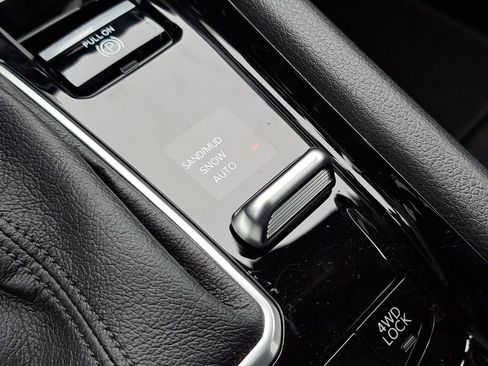 New 2026 Jeep Compass Limited AWD/4WD image 18