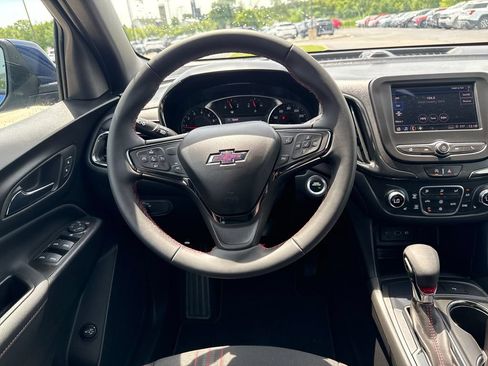 Certified 2023 Chevrolet Equinox RS FWD image 12