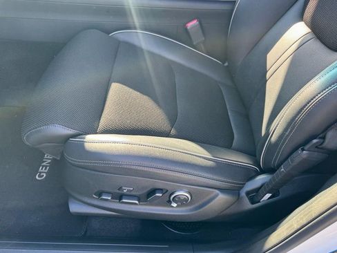 Certified 2025 Genesis GV70 3.5T Sport image 14
